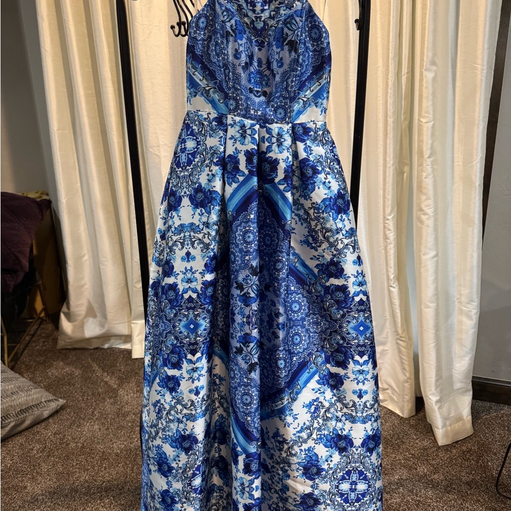 Speechless White and Blue Dress prom dress.